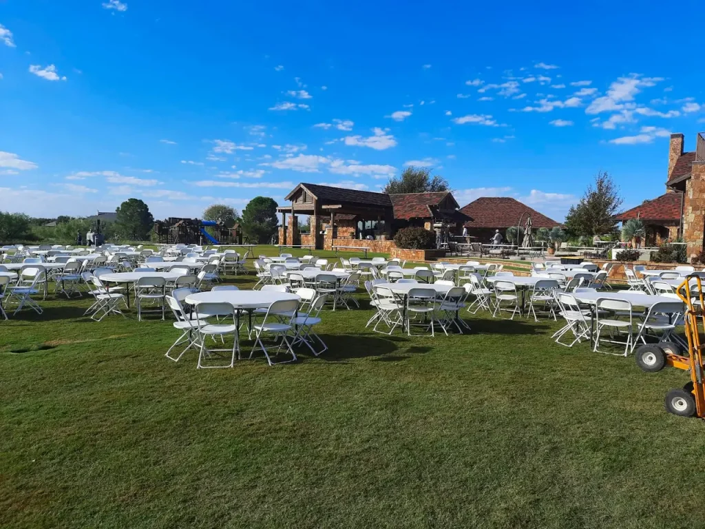 Table & chair setup
